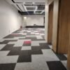 موكيت بلاط 50×50 عالي الجودة للمكاتب والشركات | تصميمات عصرية وتركيب احترافي موكيت بلاط 50×50 بتصميم عصري وجودة عالية مناسب للمكاتب والشركات سهل التركيب والتنظيف